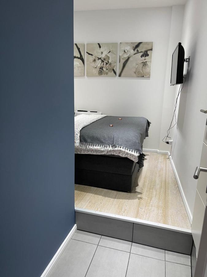 Am Traveufer Apartment Lubeck
